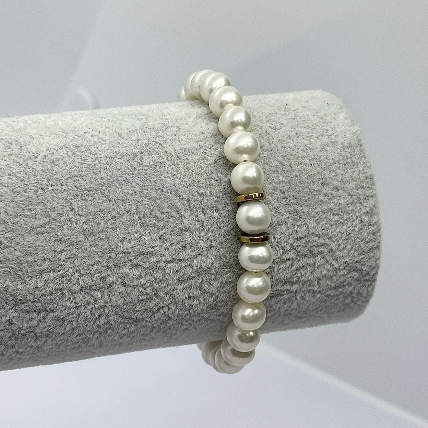 Bransoletka z Pereł z Hematytem elegancka bransoletka z pereł i hematytu o klasycznym stylu Nalia Store